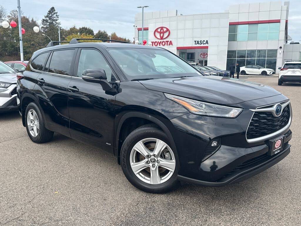 2024 Toyota Highlander Hybrid LE AWD