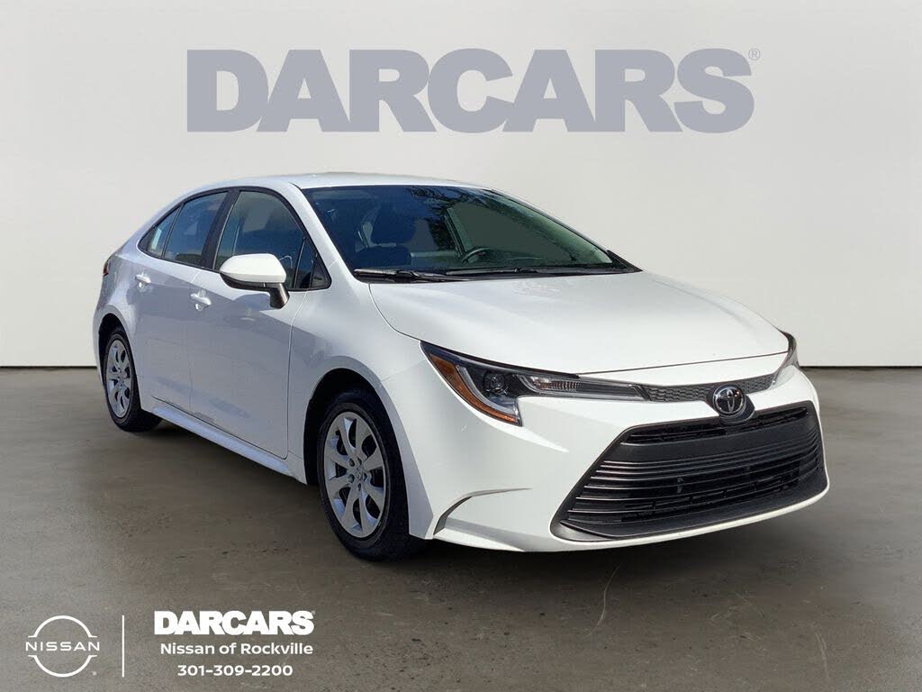 2024 Toyota Corolla LE FWD