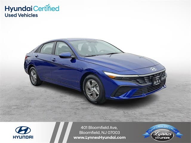 2025 Hyundai Elantra SE FWD