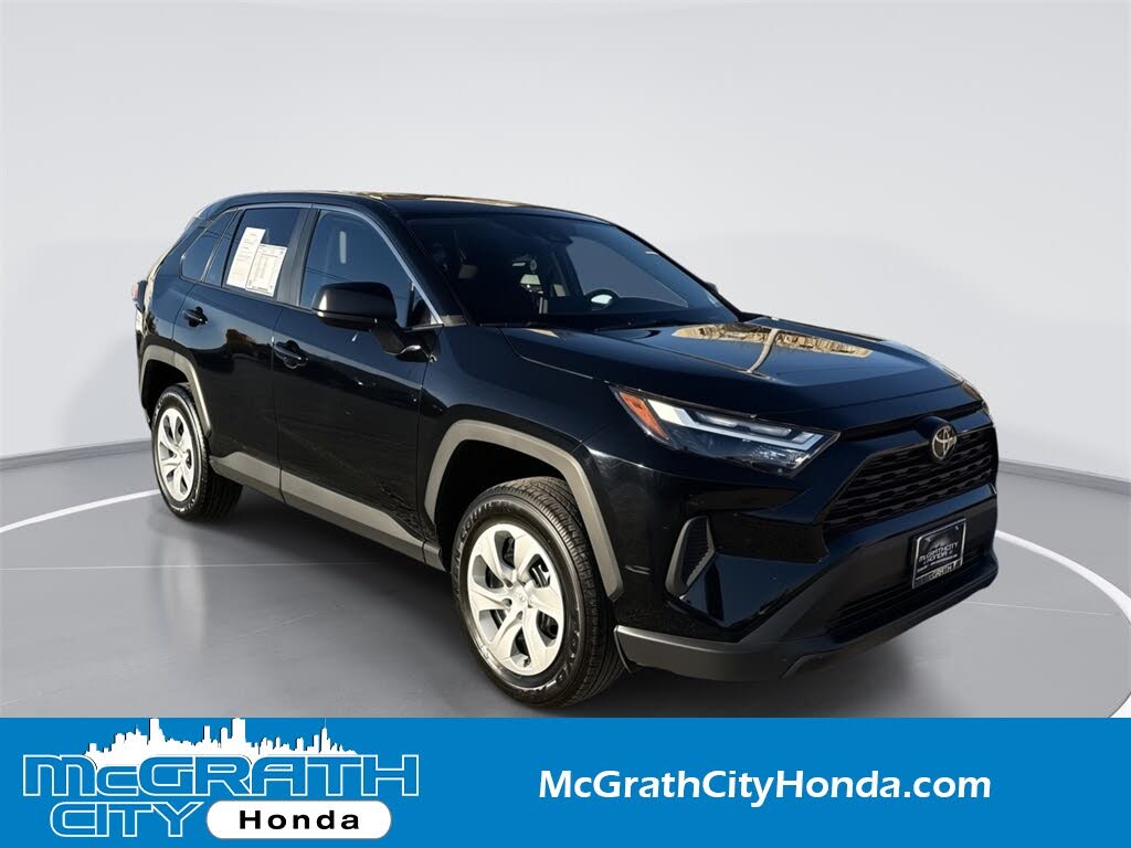 2025 Toyota RAV4 LE AWD