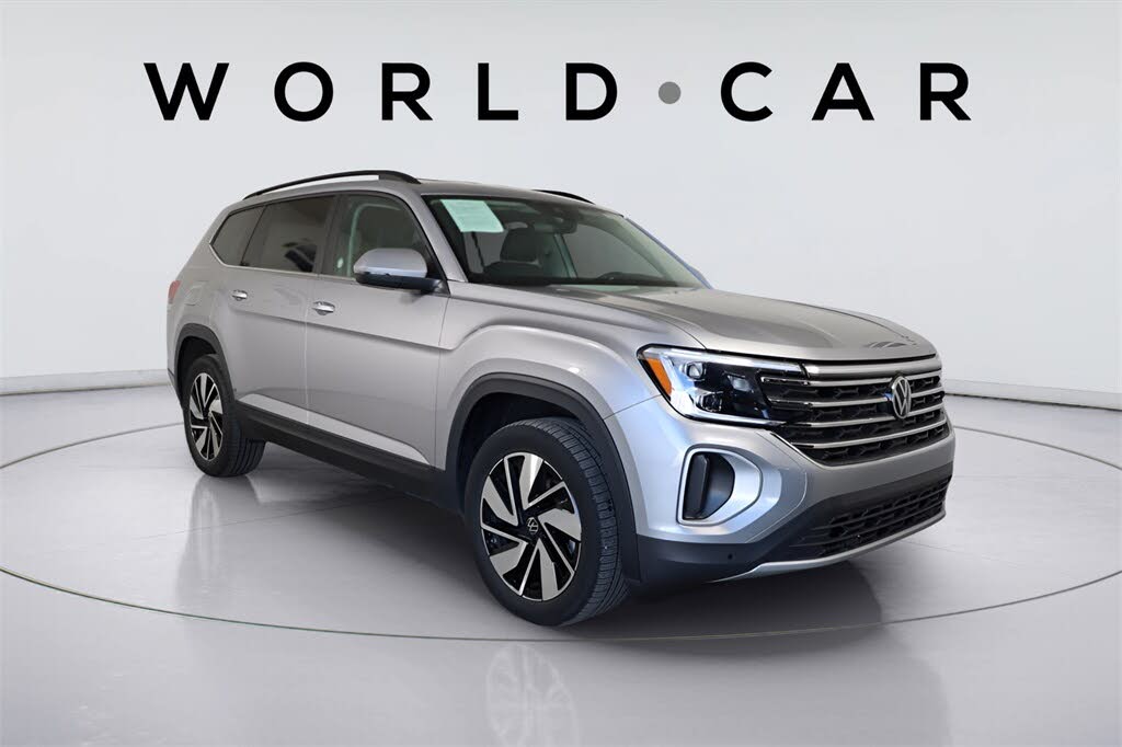 2025 Volkswagen Atlas SE FWD with Technology