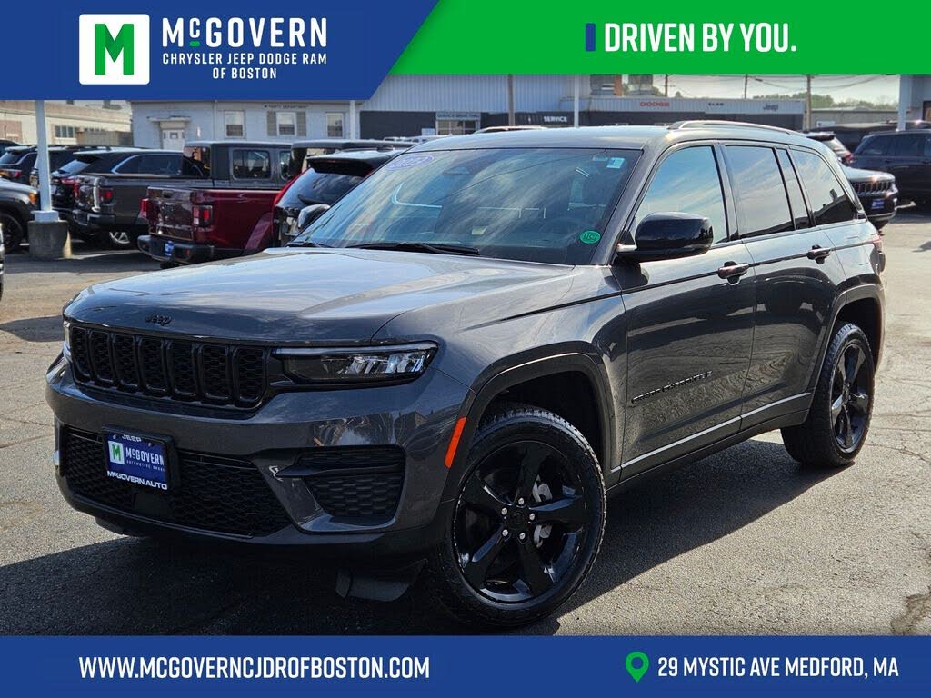 2023 Jeep Grand Cherokee Altitude 4WD