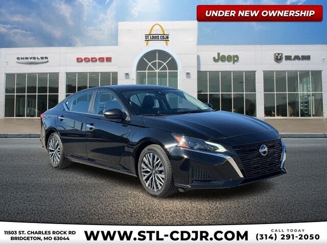 2024 Nissan Altima 2.5 SV FWD