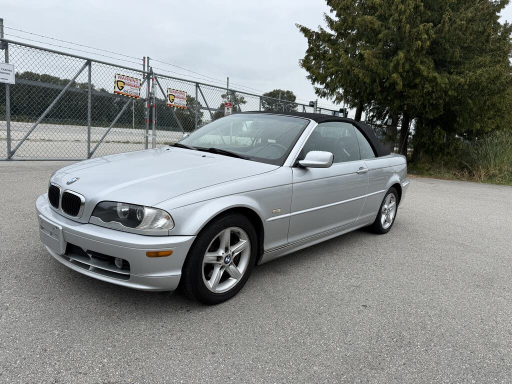 2003 BMW 3 Series 325Ci Convertible RWD