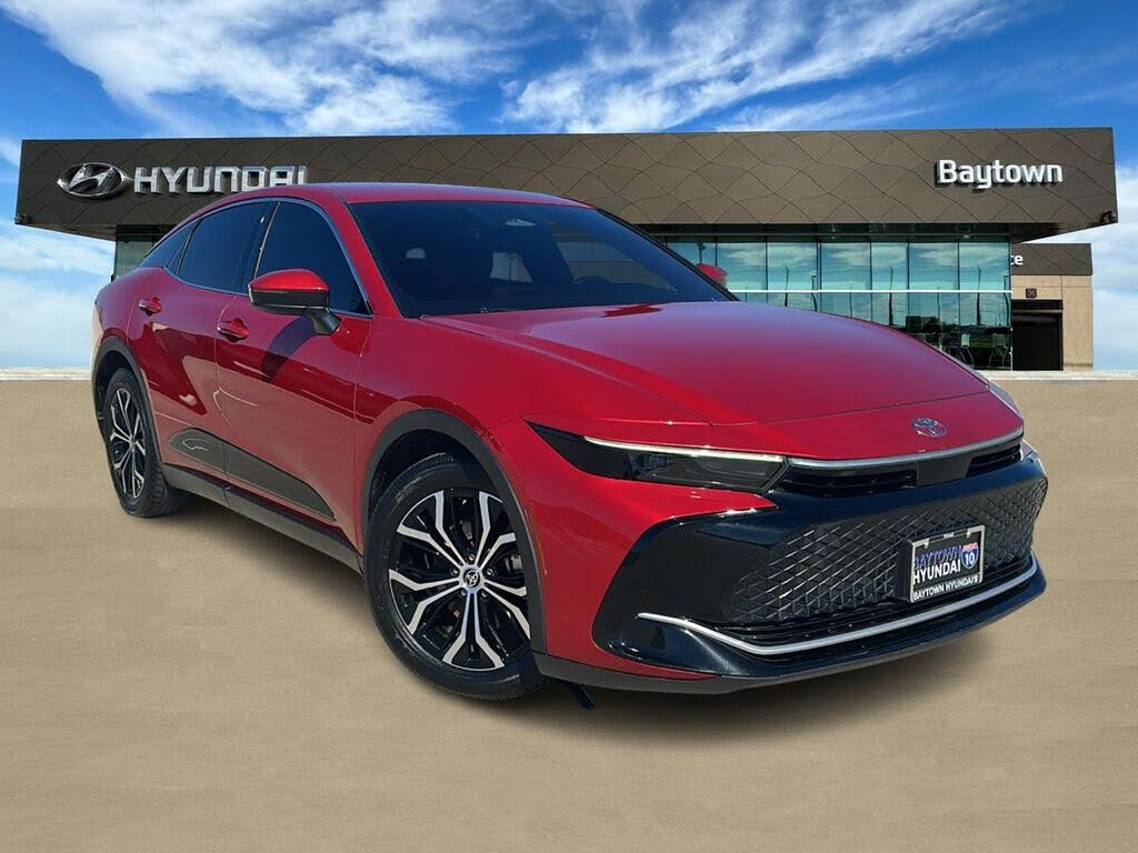 2023 Toyota Crown XLE AWD