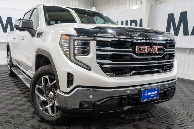 2024 GMC Sierra 1500 SLT Crew Cab 4WD