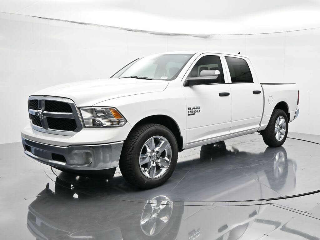 2024 RAM 1500 Classic Tradesman Crew Cab RWD