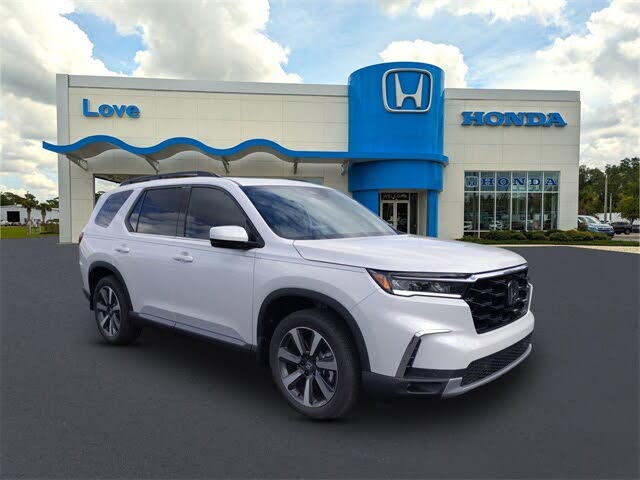 2025 Honda Pilot Touring FWD