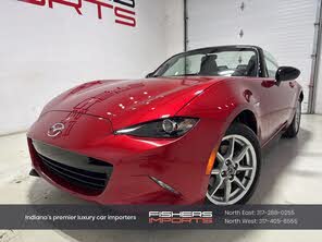 Mazda MX-5 Miata Sport Convertible