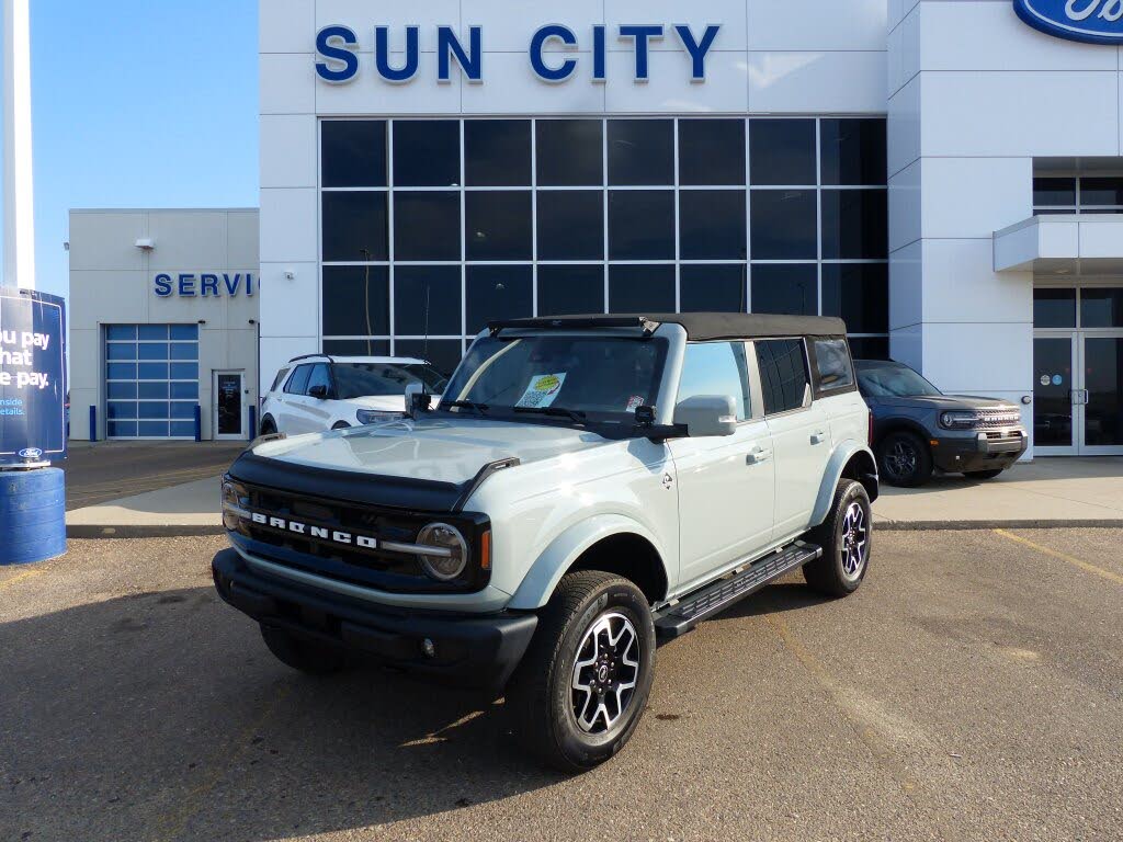 2021 Ford Bronco Outer Banks Advanced 4-Door 4WD