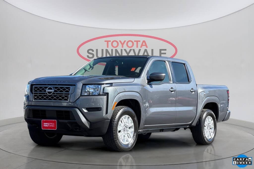 2023 Nissan Frontier SV Crew Cab 4WD