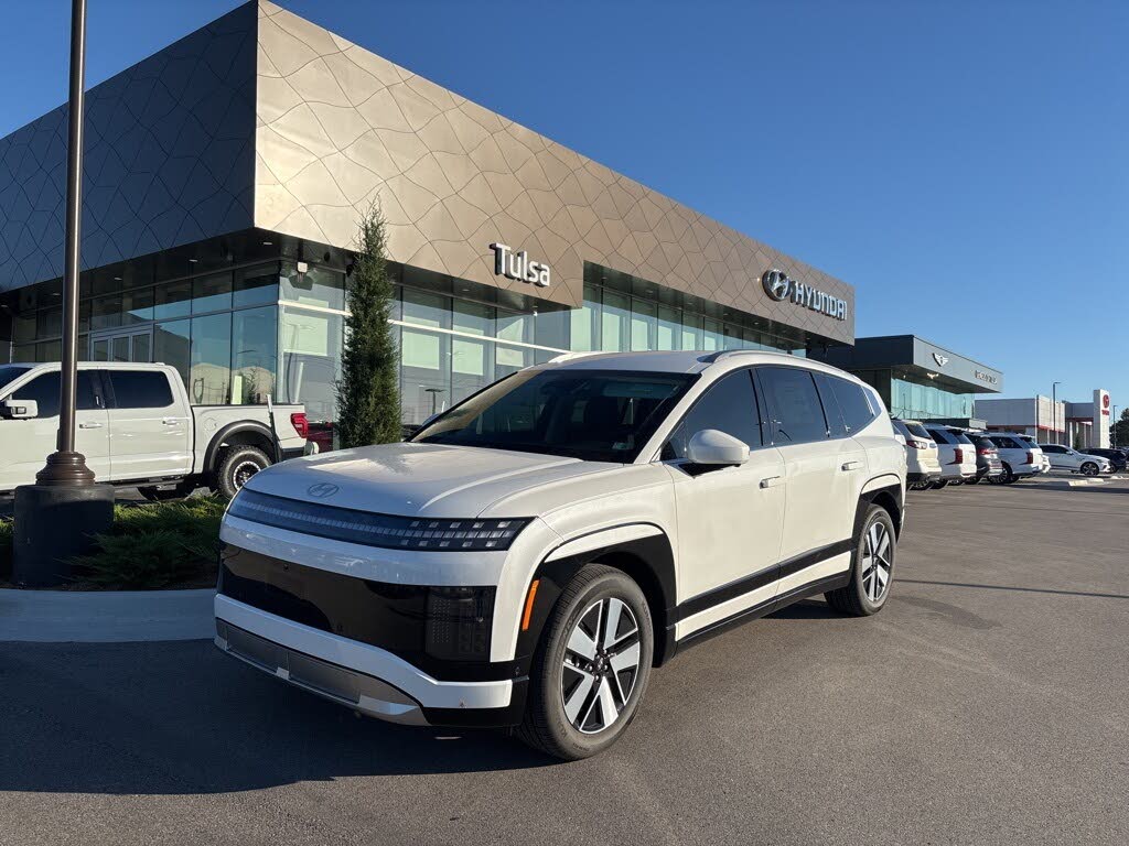 2026 Hyundai Ioniq 9 SEL AWD