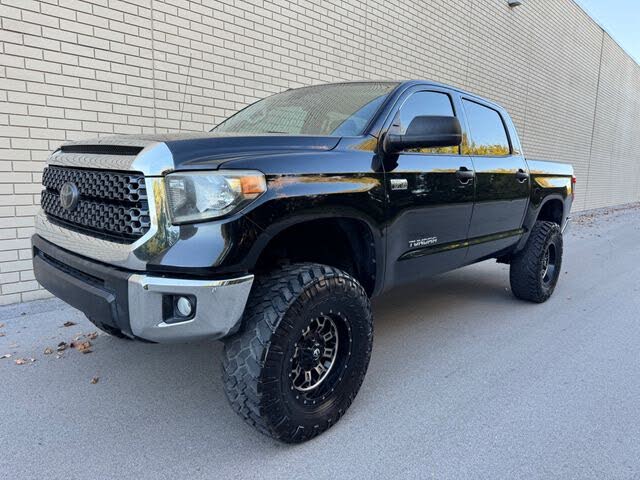 2018 Toyota Tundra SR5 CrewMax 5.7L FFV 4WD