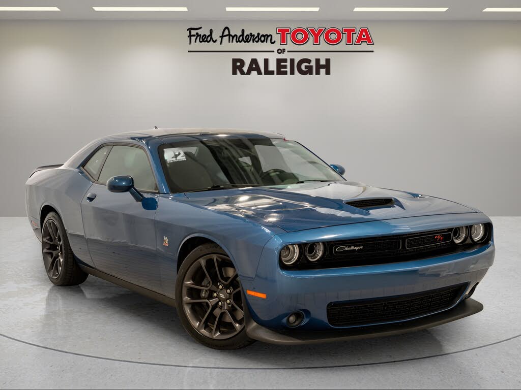 2022 Dodge Challenger R/T Scat Pack RWD