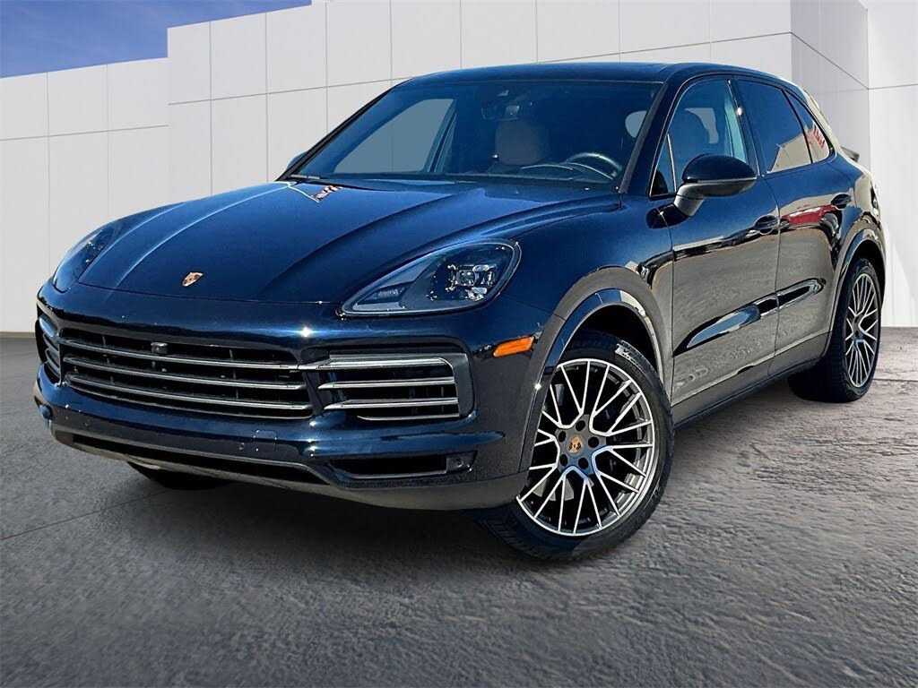 2023 Porsche Cayenne Platinum Edition AWD