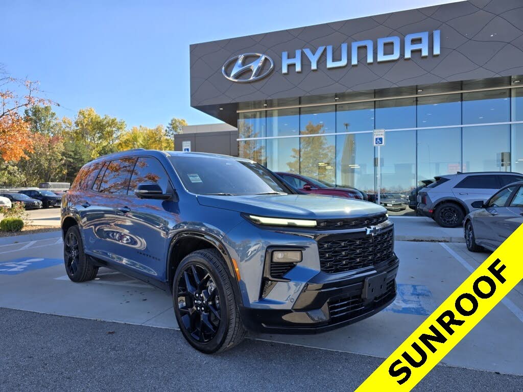 2024 Chevrolet Traverse RS FWD