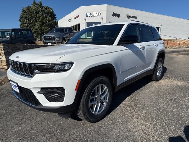 2025 Jeep Grand Cherokee Laredo X 4WD
