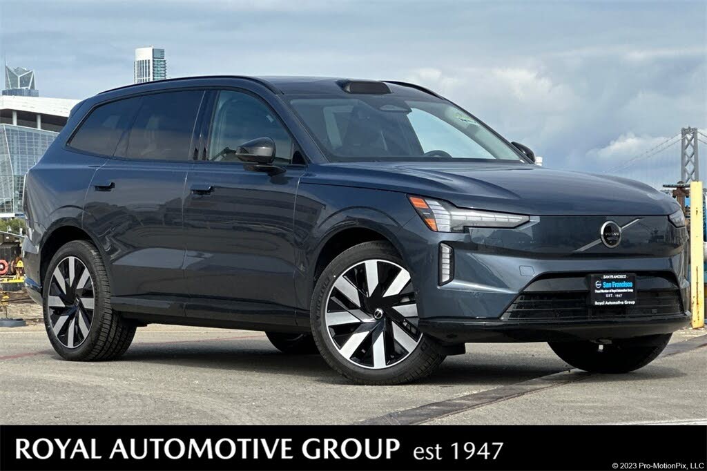 2025 Volvo EX90 Twin Performance Plus 7-Passenger eAWD