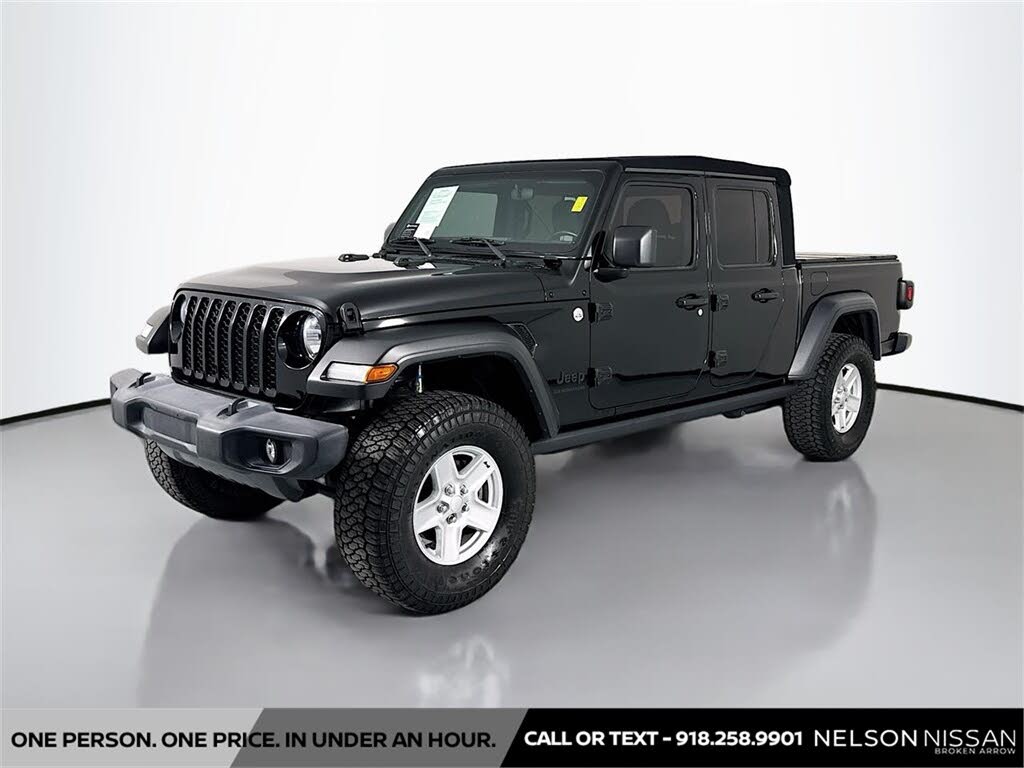 2020 Jeep Gladiator Sport Crew Cab 4WD