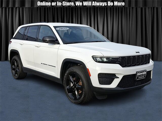 2022 Jeep Grand Cherokee Altitude 4WD