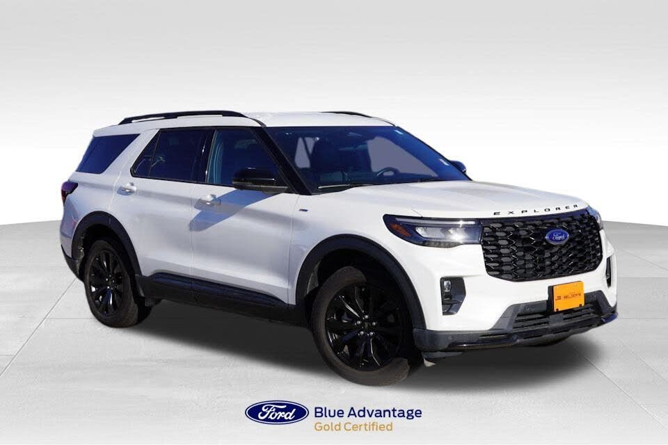 2025 Ford Explorer ST-Line AWD