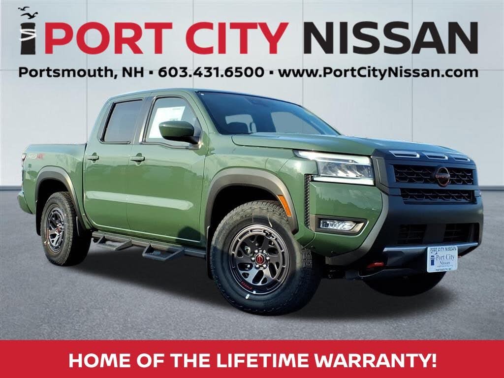 2025 Nissan Frontier PRO-4X Crew Cab 4WD