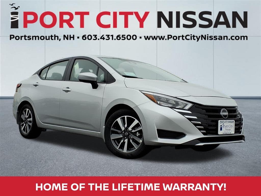 2025 Nissan Versa SV FWD