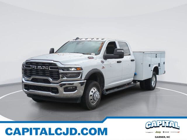2026 RAM 3500 Chassis Tradesman Crew Cab LB DRW 4WD