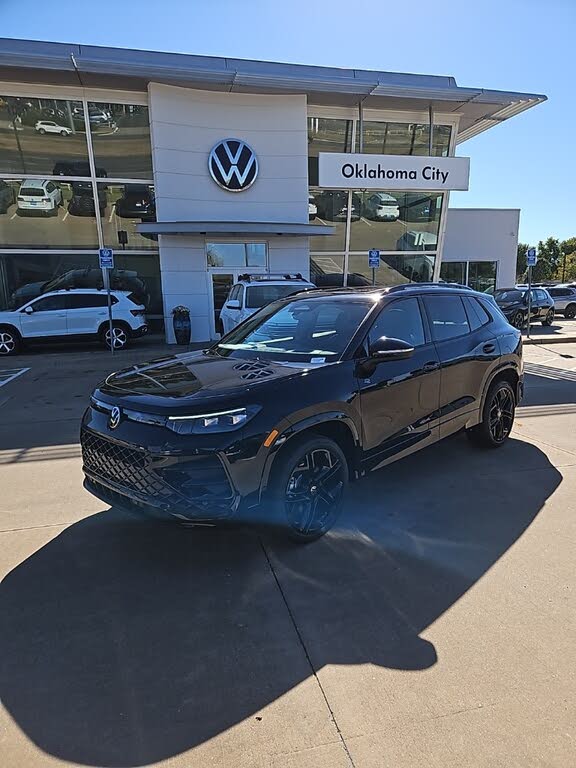 2026 Volkswagen Tiguan SE R-Line Black 4Motion