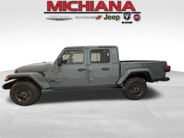 2026 Jeep Gladiator Sport S Crew Cab 4WD