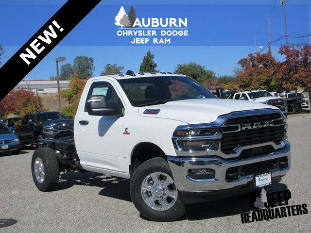 2026 RAM 3500 Chassis Tradesman Regular Cab 4WD