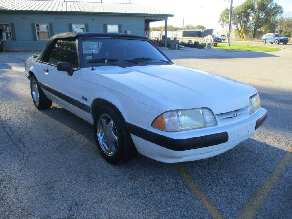 1991 Ford Mustang LX 5.0 Convertible RWD