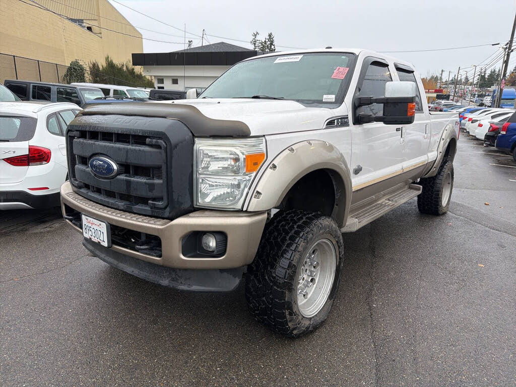 2011 Ford F-350 Super Duty Lariat Crew Cab 4WD