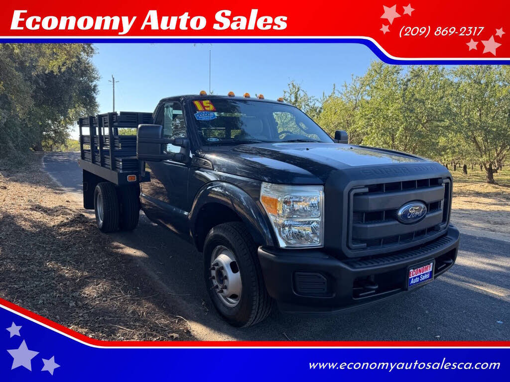 2015 Ford F-350 Super Duty Chassis XL DRW LB RWD