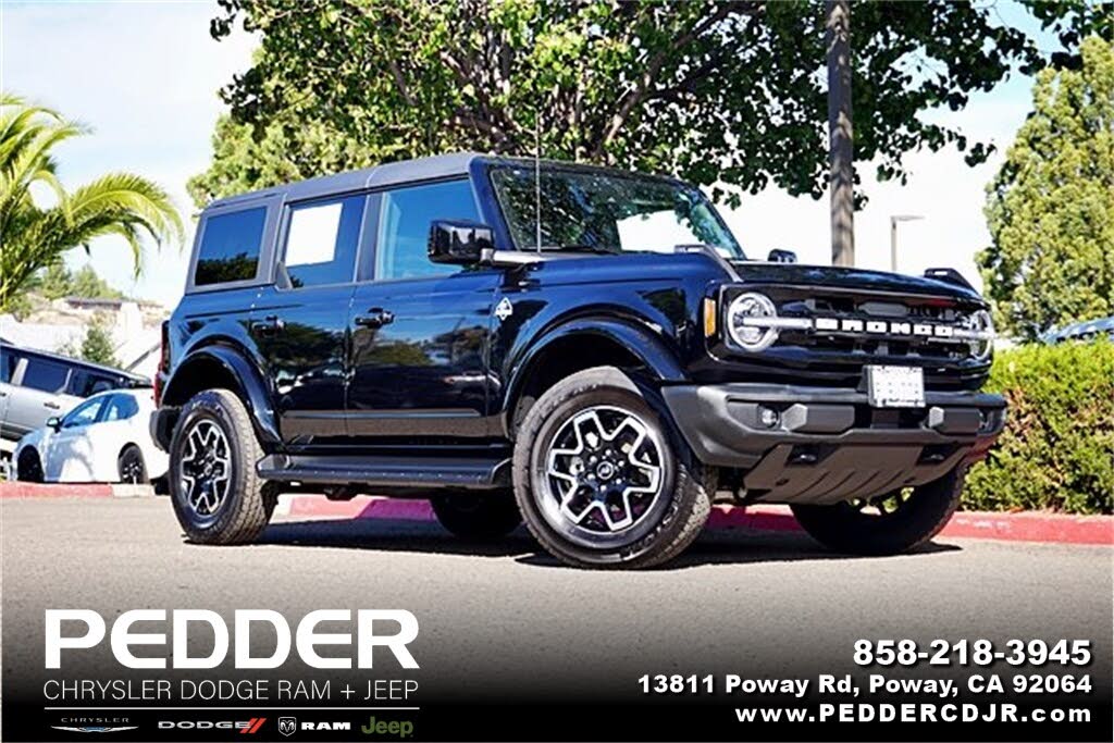 2025 Ford Bronco Outer Banks 4-Door 4WD
