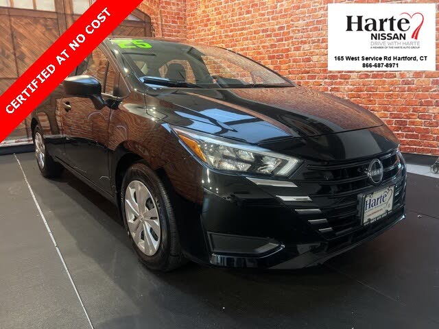 2025 Nissan Versa S FWD