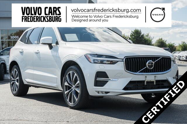 2022 Volvo XC60 B5 Momentum AWD