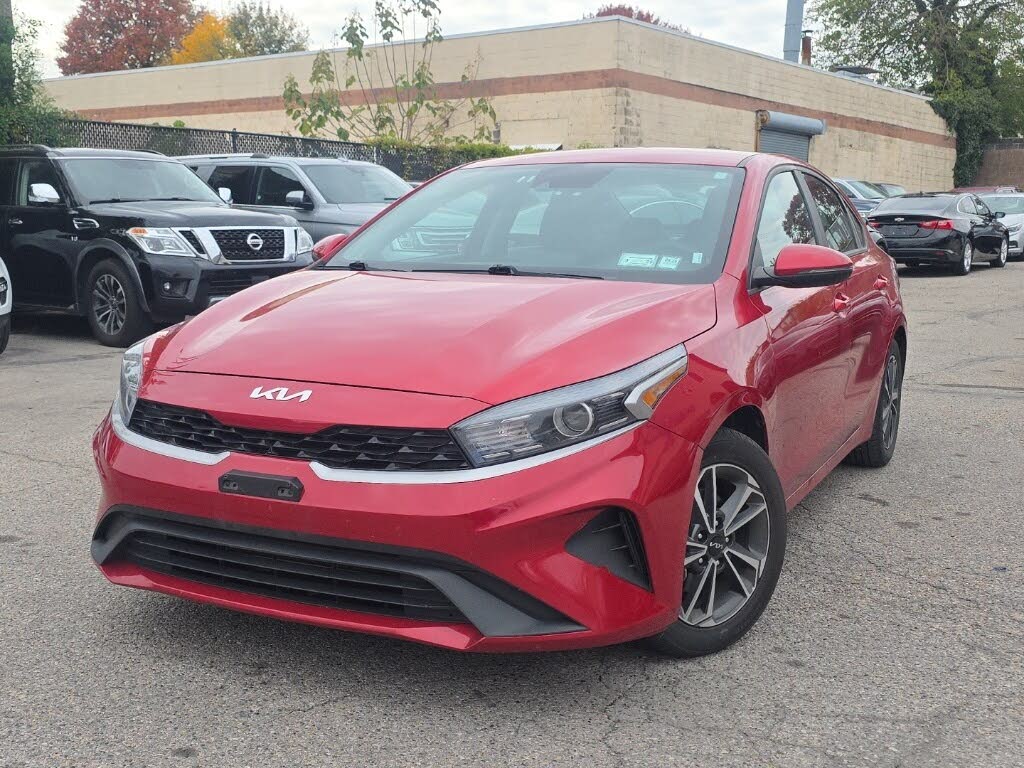 2023 Kia Forte LXS FWD