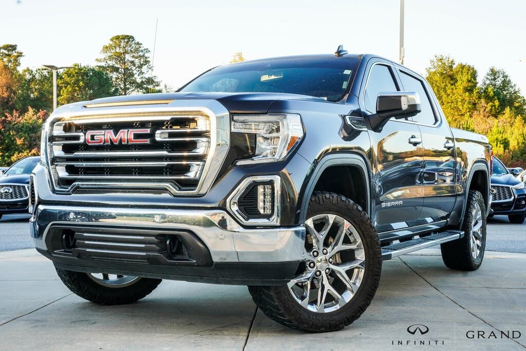 2021 GMC Sierra 1500 SLT Crew Cab 4WD