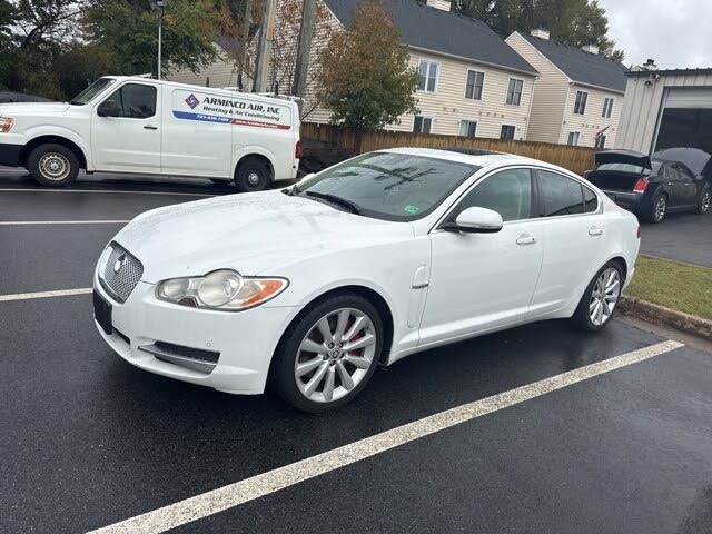 2011 Jaguar XF XF Premium RWD