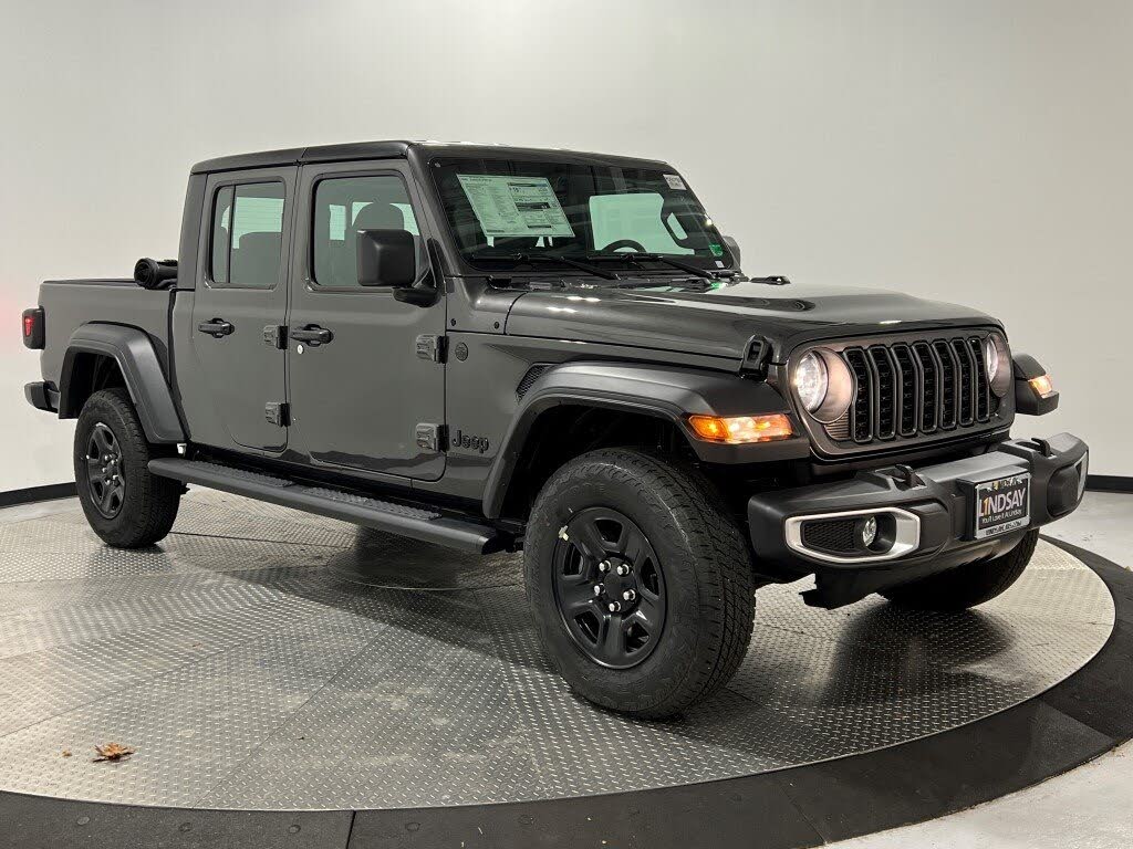 2025 Jeep Gladiator Sport Crew Cab 4WD