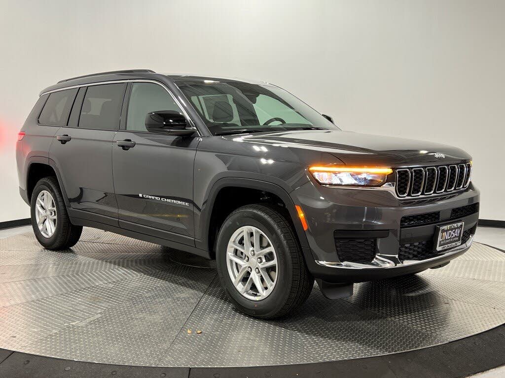 2025 Jeep Grand Cherokee L Laredo 4WD