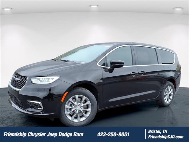 2026 Chrysler Pacifica Select AWD