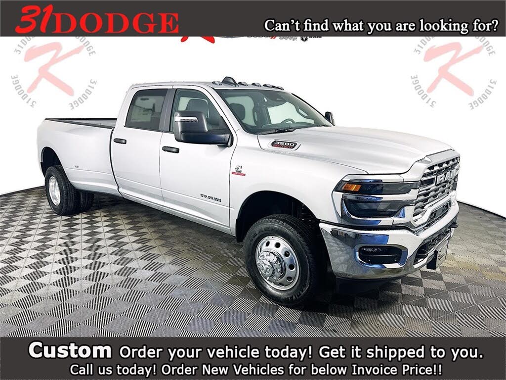 2026 RAM 3500 Big Horn Crew Cab LB DRW 4WD