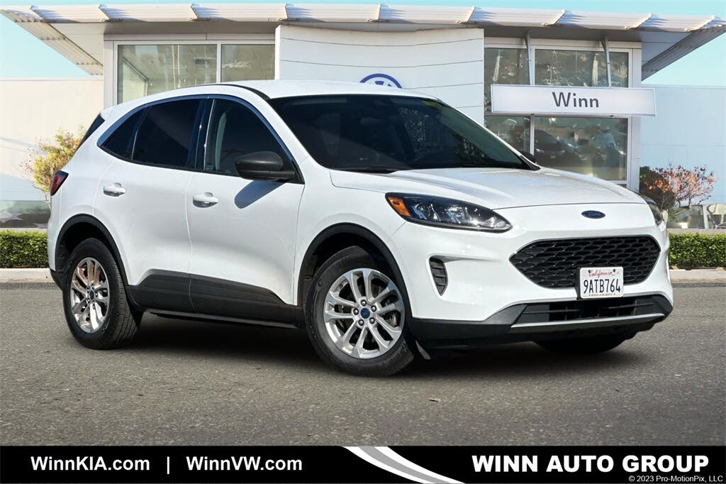 2022 Ford Escape SE FWD