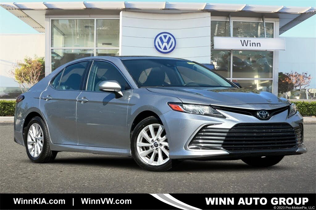 2022 Toyota Camry LE FWD