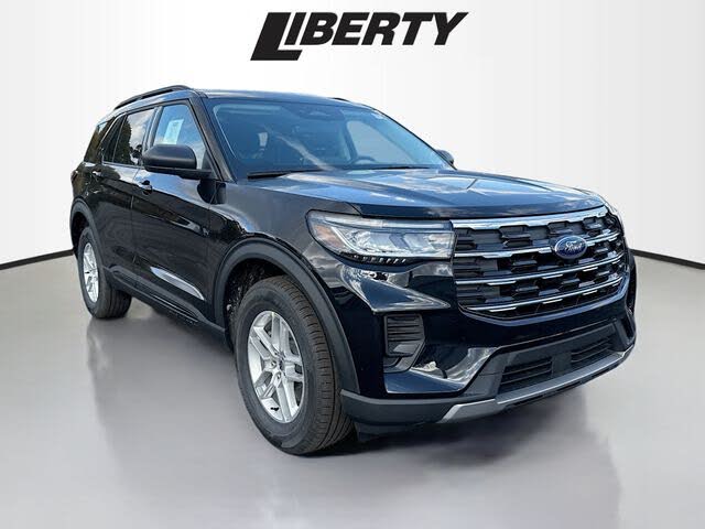 2026 Ford Explorer Active AWD