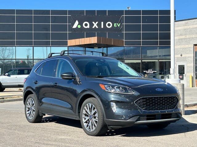 2022 Ford Escape Hybrid Titanium AWD