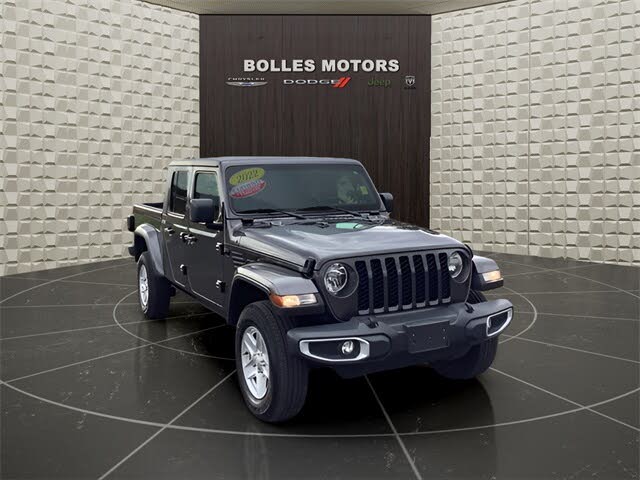 2022 Jeep Gladiator Sport Crew Cab 4WD