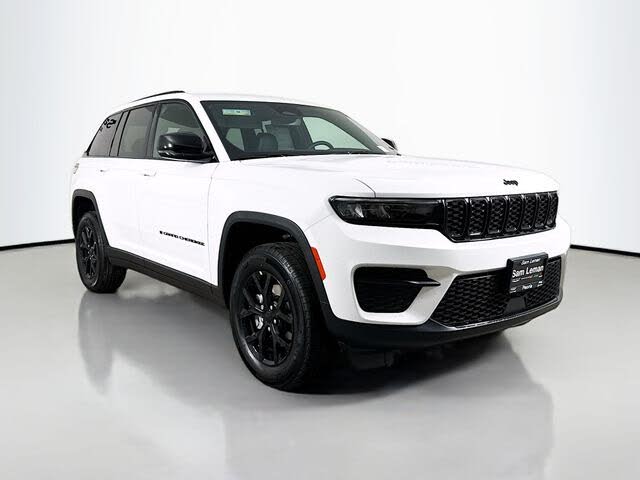 2025 Jeep Grand Cherokee Laredo X 4WD